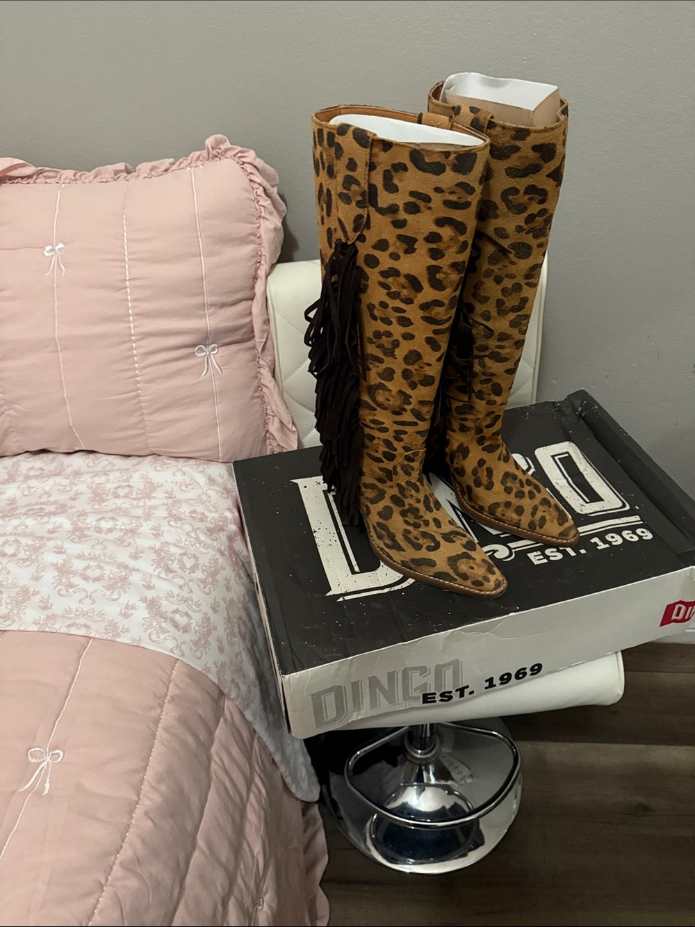Leopard 🐆 & Fringe cowboy boots - Picture 2 of 8
